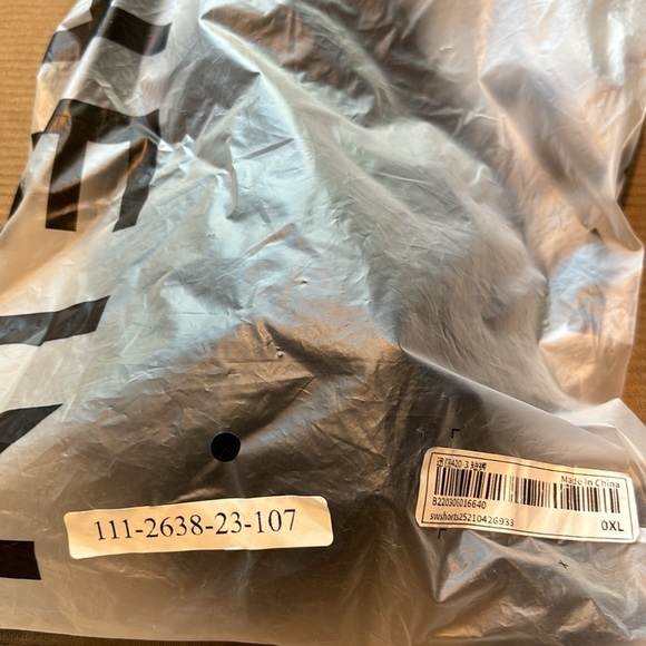 🏖️ NWT SHEIN Distressed Black Shorts - size 0XL​​​​​ - Picture 7 of 7